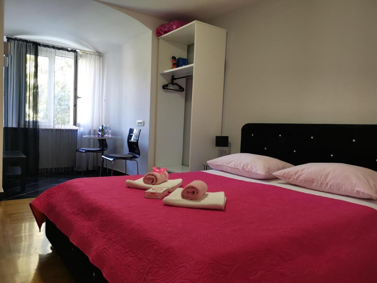 Palace Inn Rooms 3*