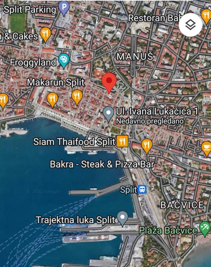 Palace Split
